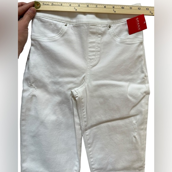 Spanx Women’s XS White‎ Distressed Skinny Pull On Jeans NWT MSRP $128 - Picture 5 of 9